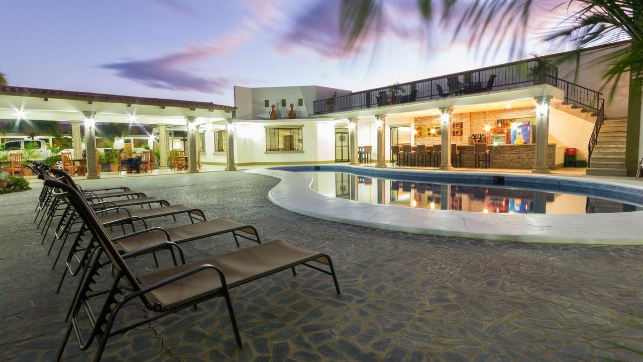 Hotel Frontera Ocotal Exteriör bild